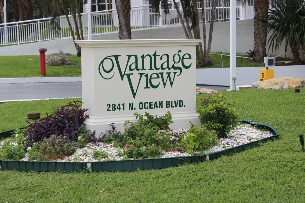 Vantage View condo main photo